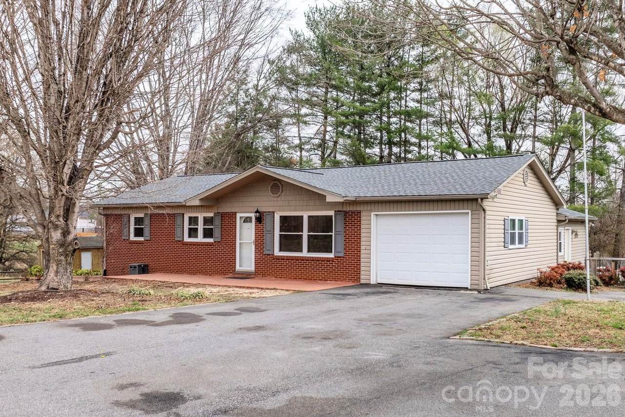 309 Sheldon Street - Photo 1
