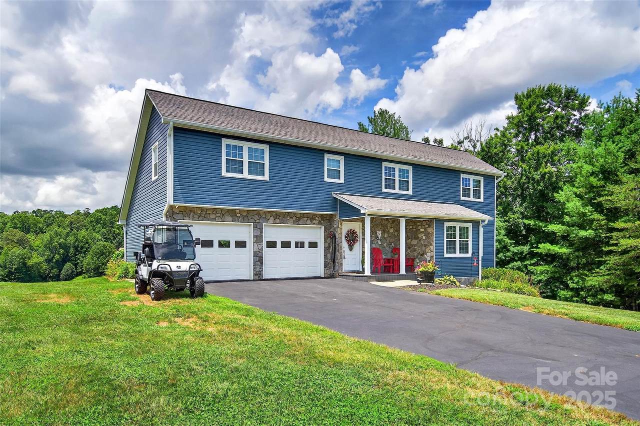 137 Lakeside Drive - Photo 1