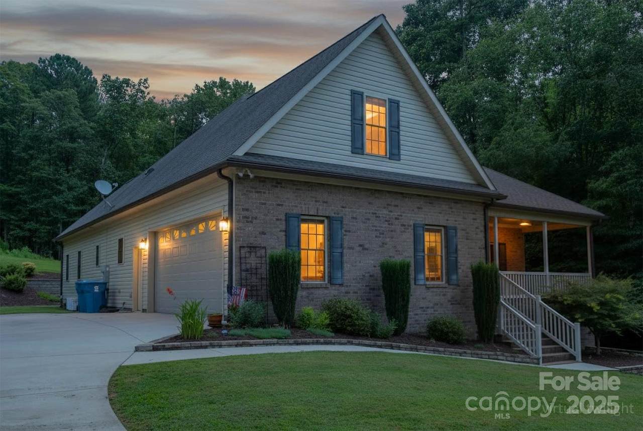 4080 Barbrick Street - Photo 1