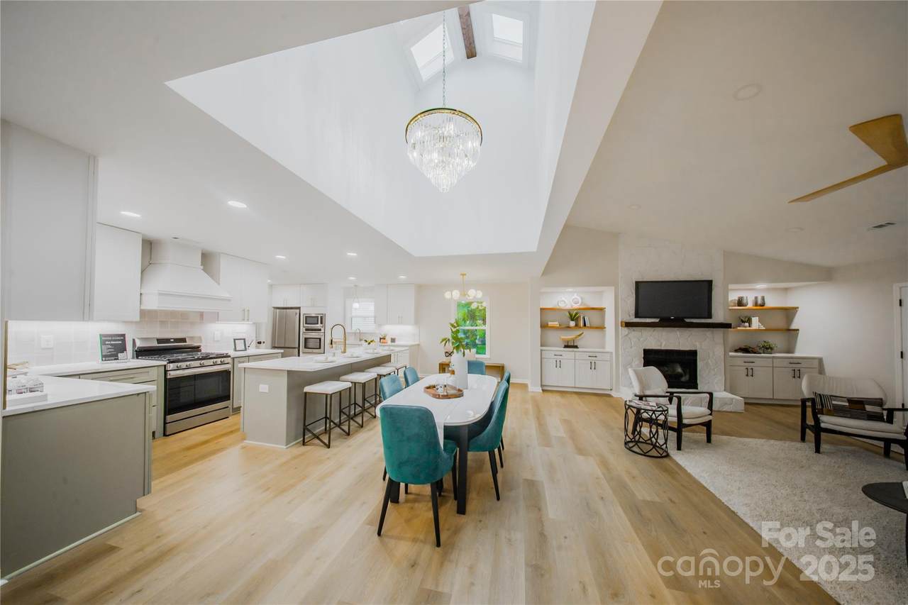 7159 Moss Point Drive - Photo 1