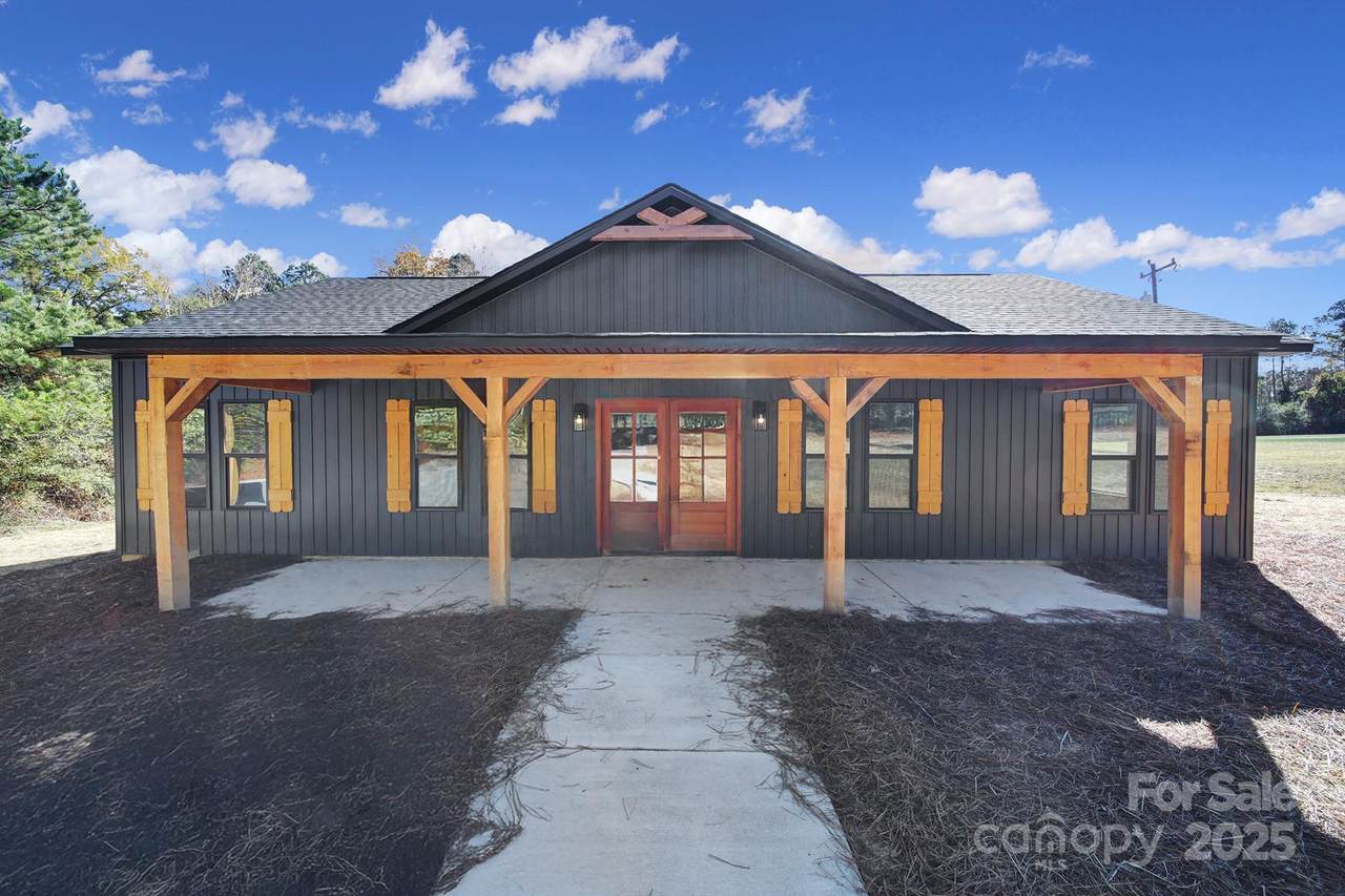 230 Doc Garris Road - Photo 1