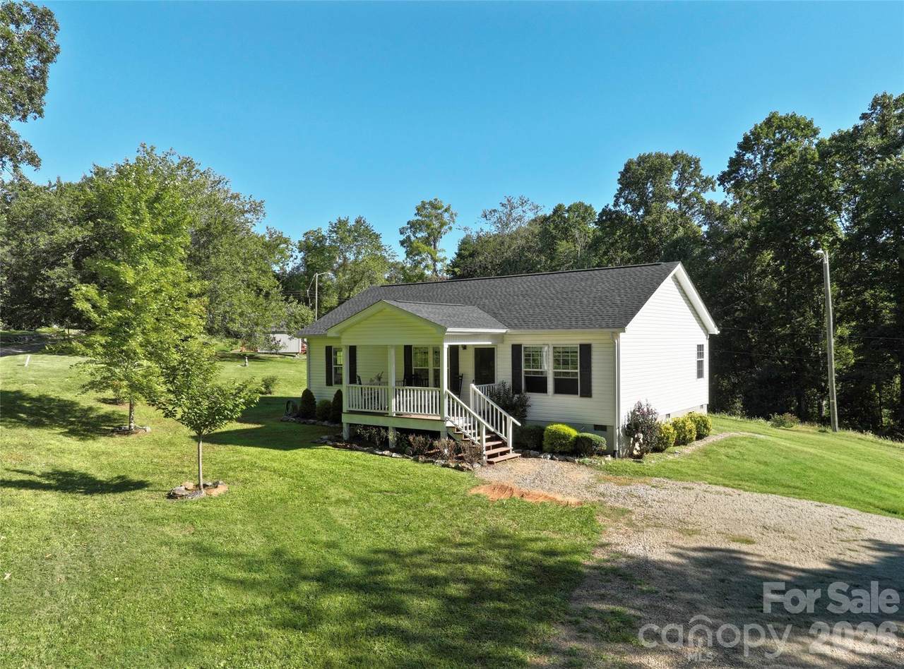 9 Sun Ridge Road - Photo 1