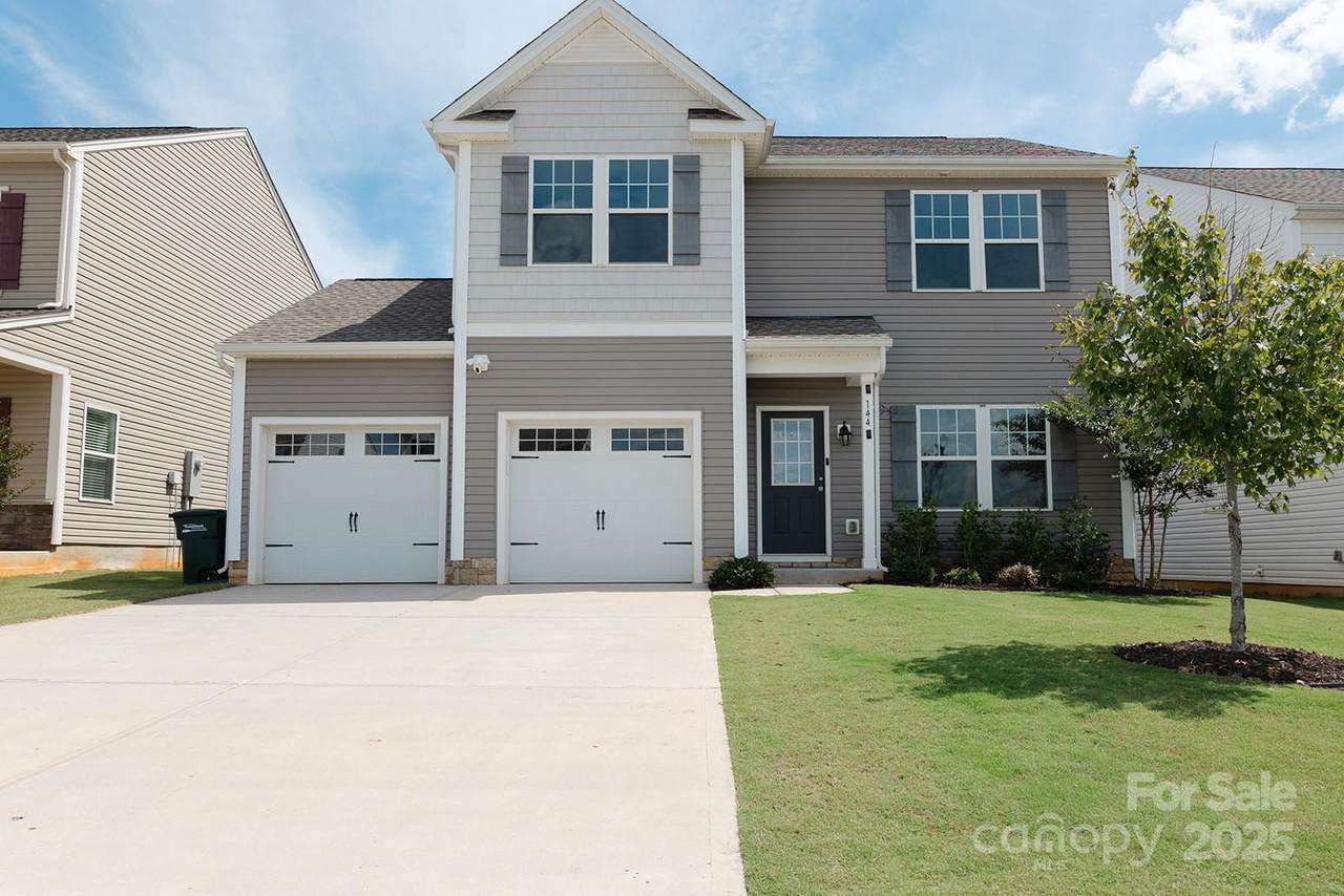 144 Fairfield Drive - Photo 1