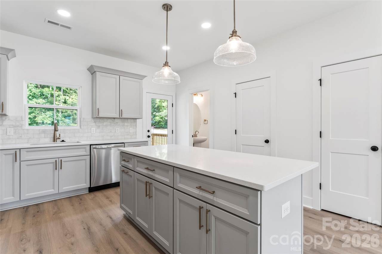 410 Bogue Drive - Photo 1