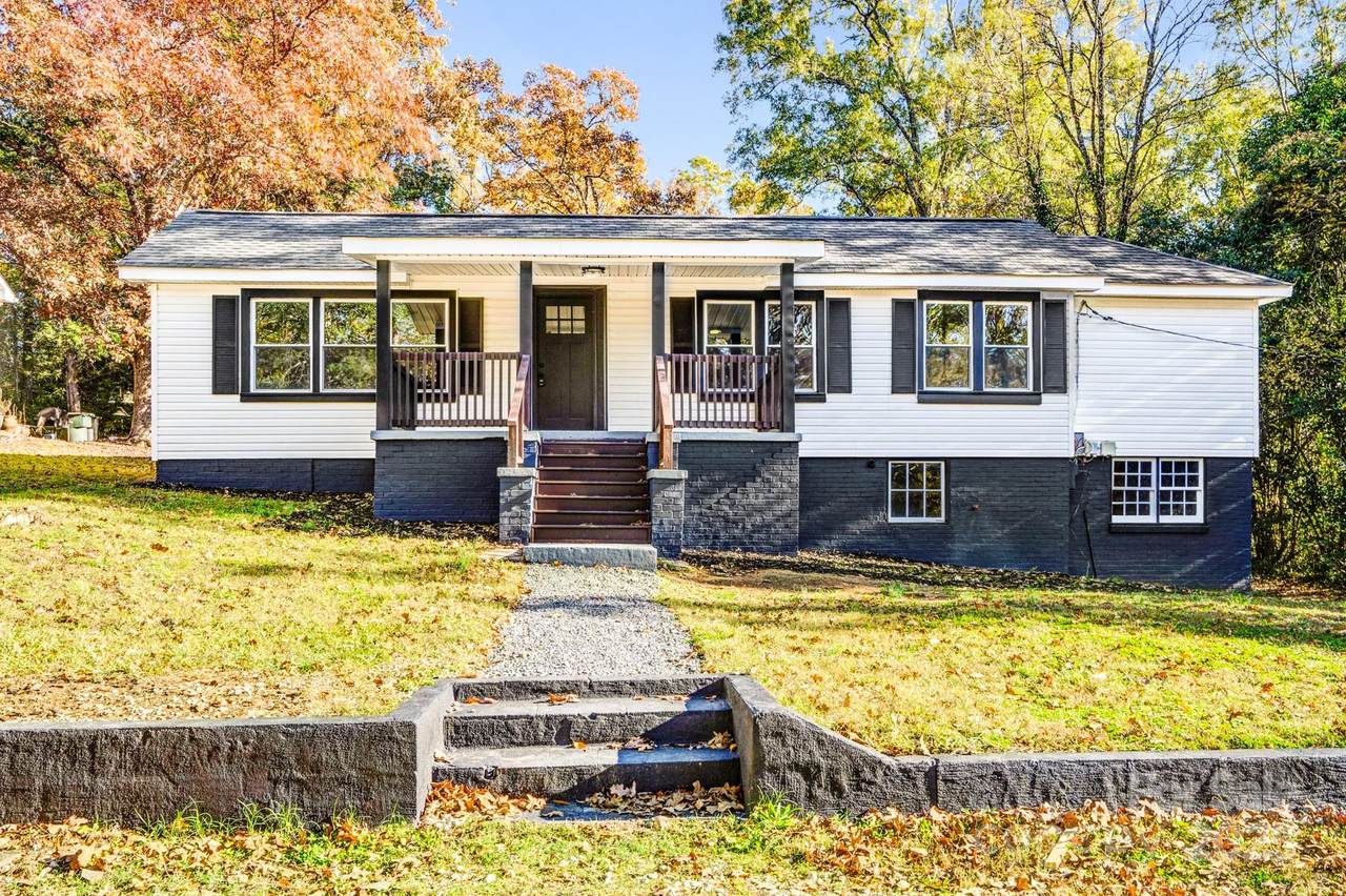 111 Wilshire Avenue - Photo 1