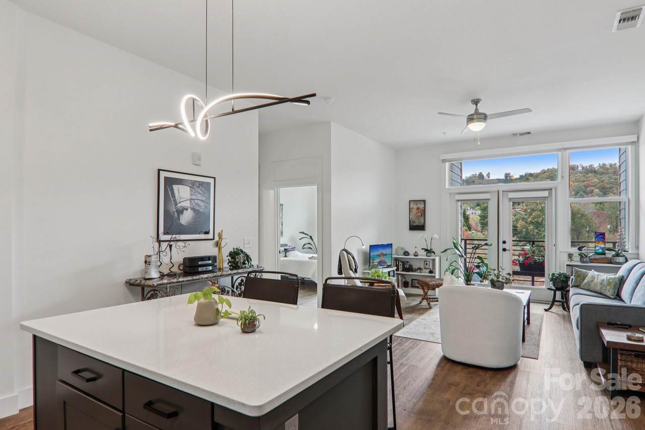 55 Market Street - Photo 1