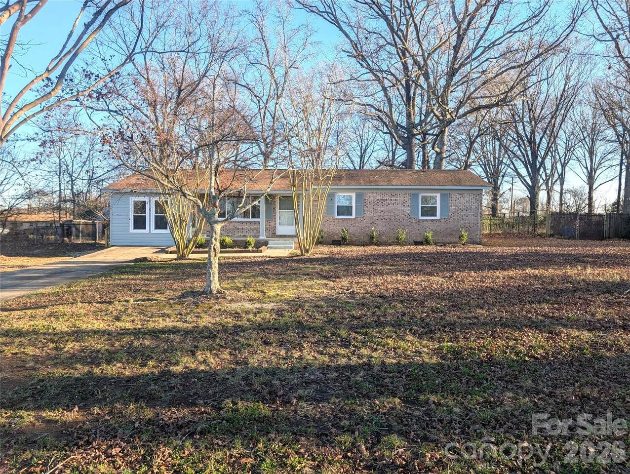 6005 Penndale Drive - Photo 1