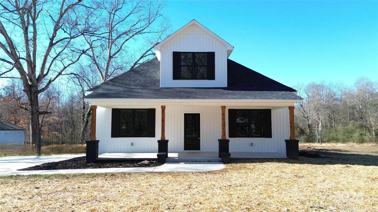 484 Hilltop Road - Photo 1