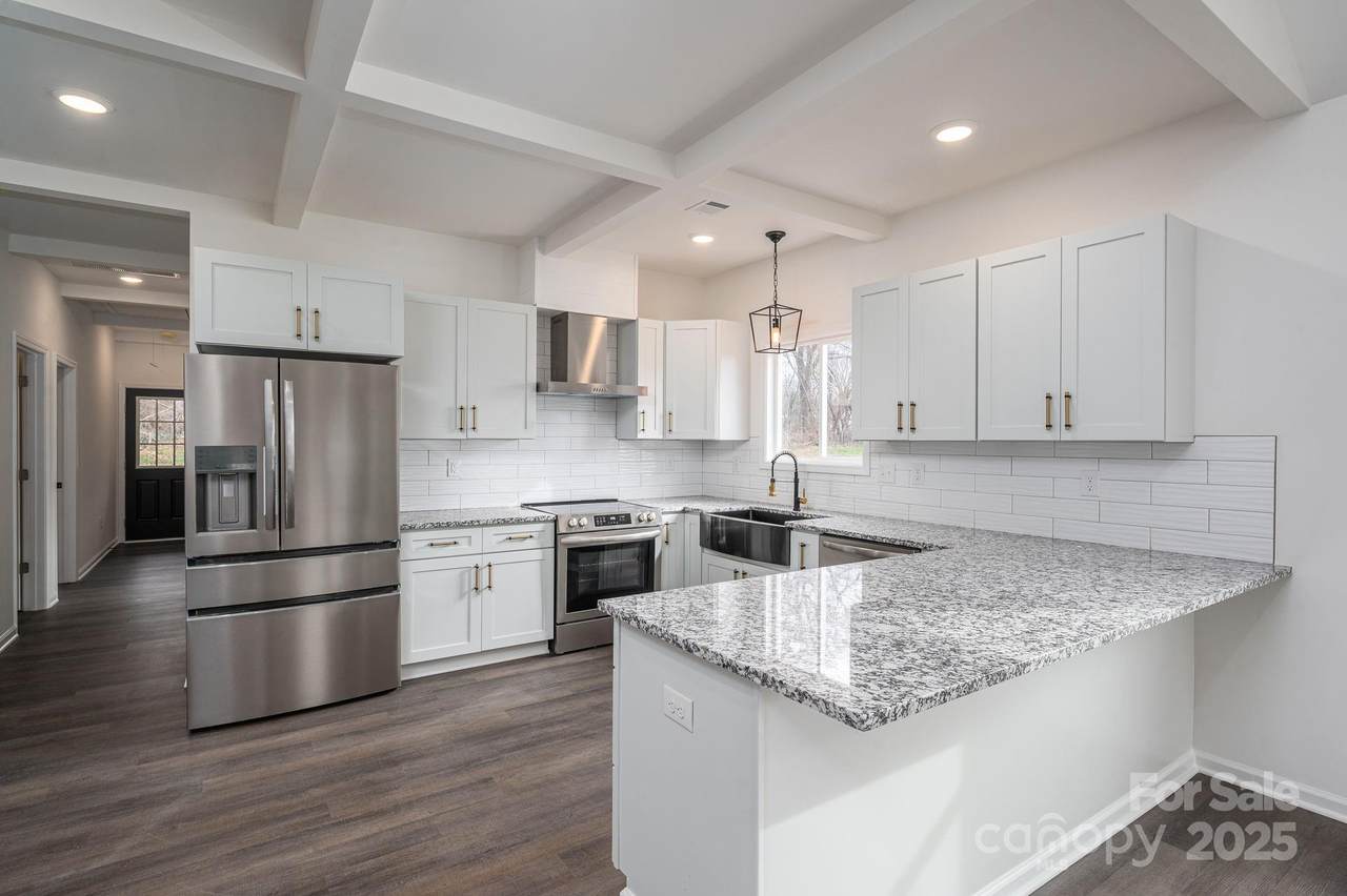 608 Mountain Street - Photo 1