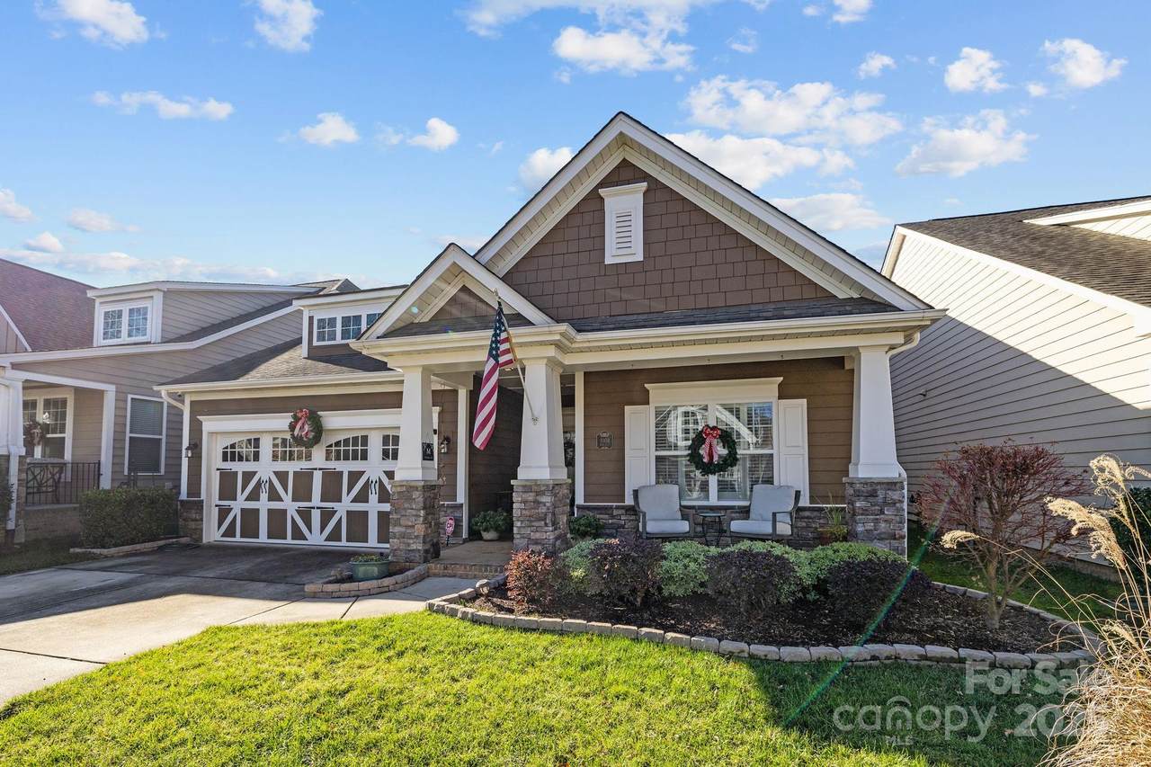 1004 Bimelech Drive - Photo 1