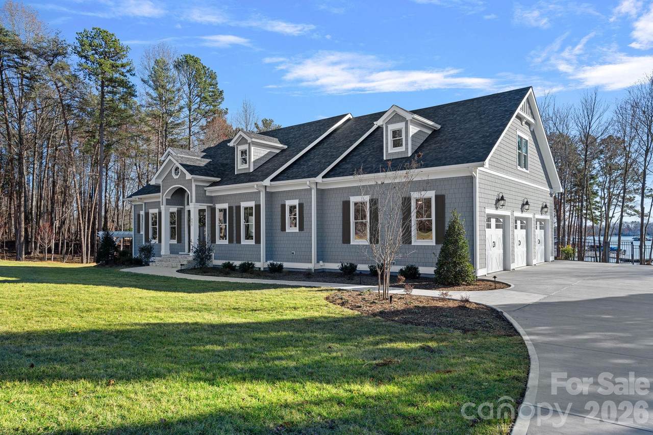111 Kent Court - Photo 1