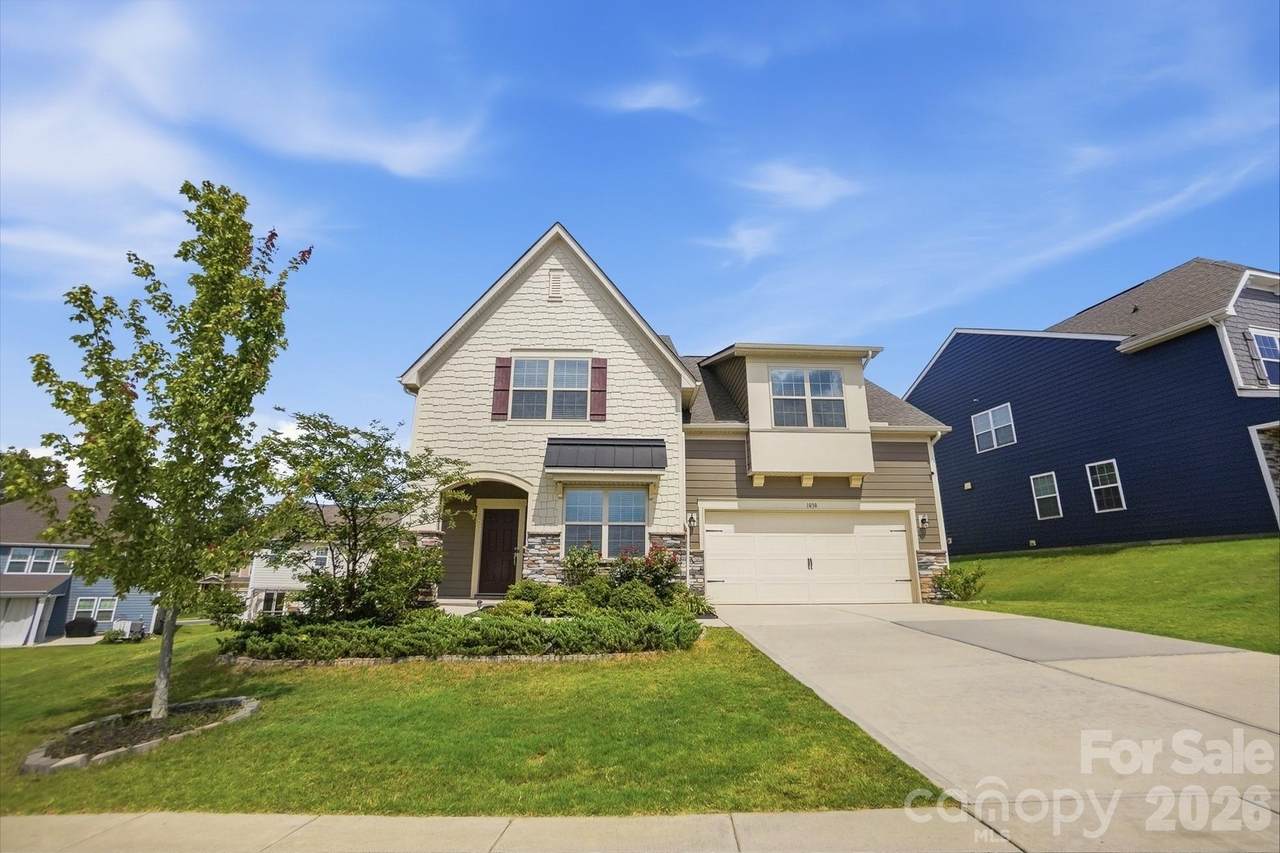 1838 Grove Park Lane - Photo 1
