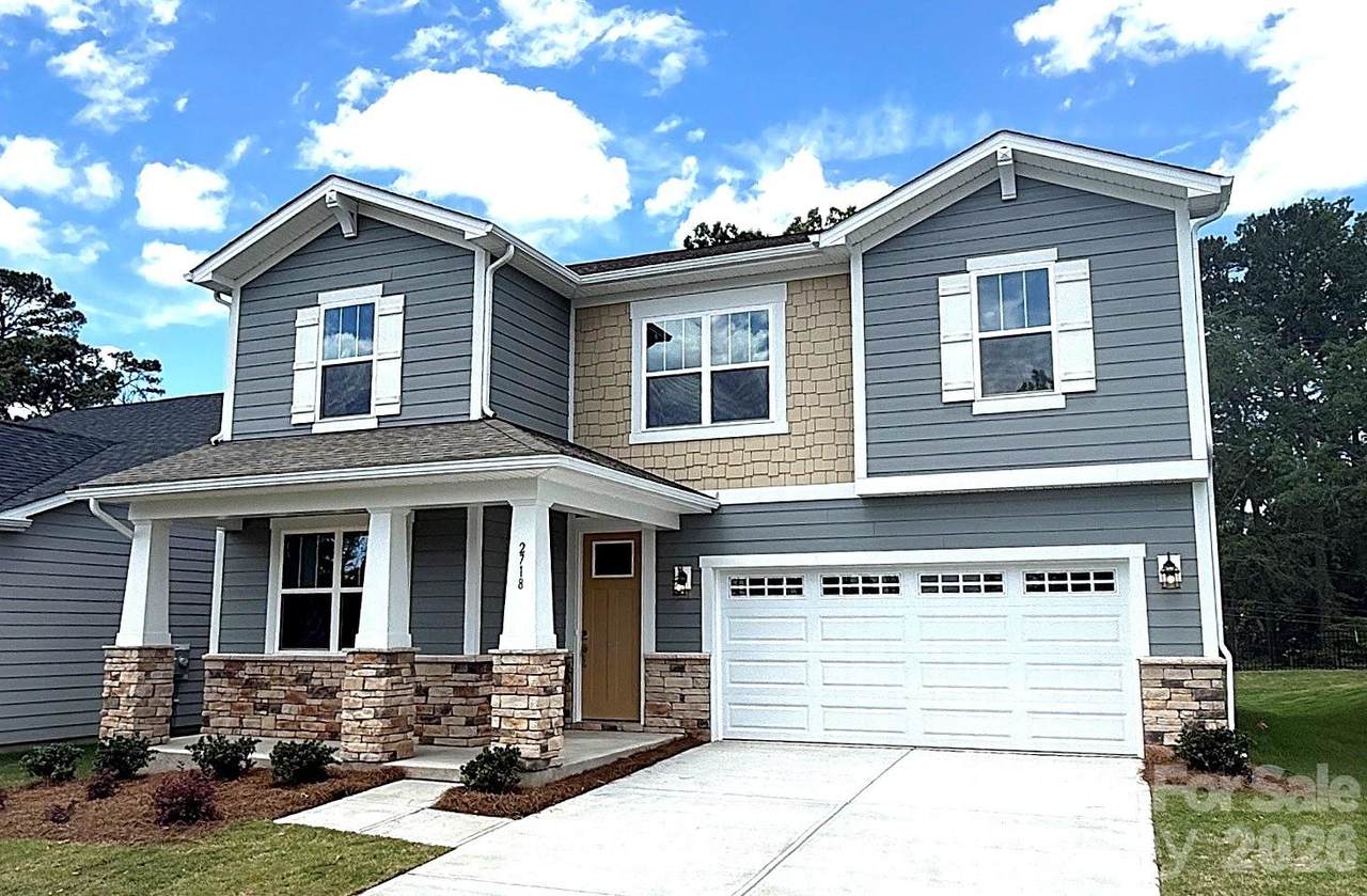 2718 Phoenix Court - Photo 1