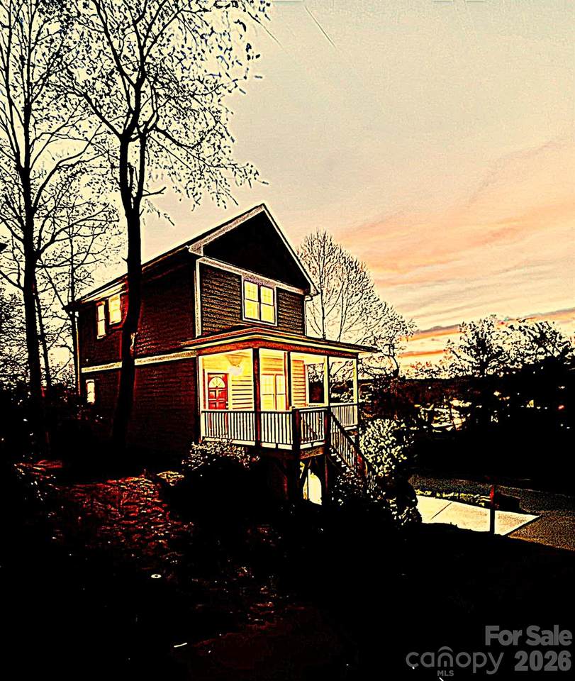 4 Cottage Court - Photo 1