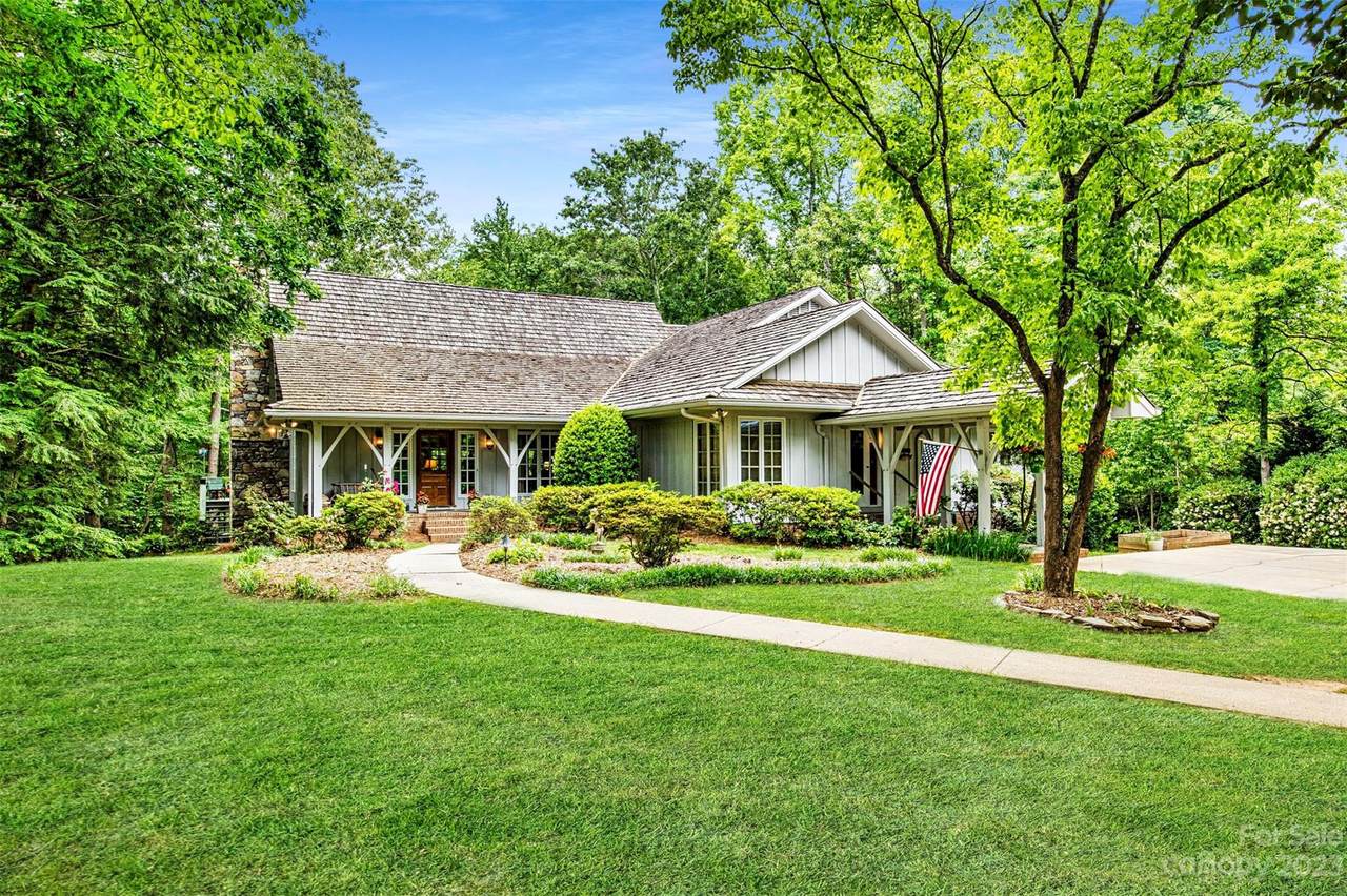 3987 Burton Lane, Denver, NC 28037 (3906863) MartinGroup Properties