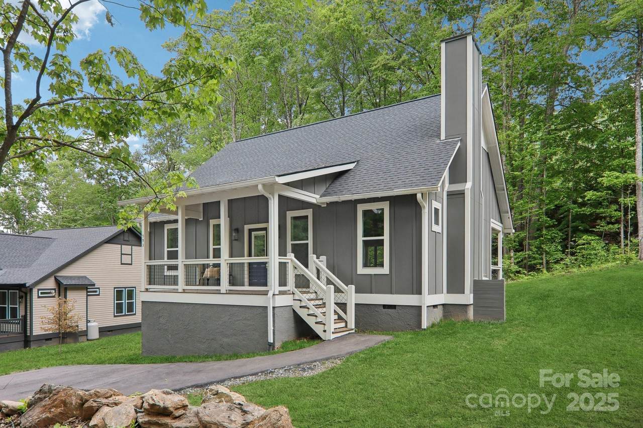 593 Twinbrook Lane - Photo 1