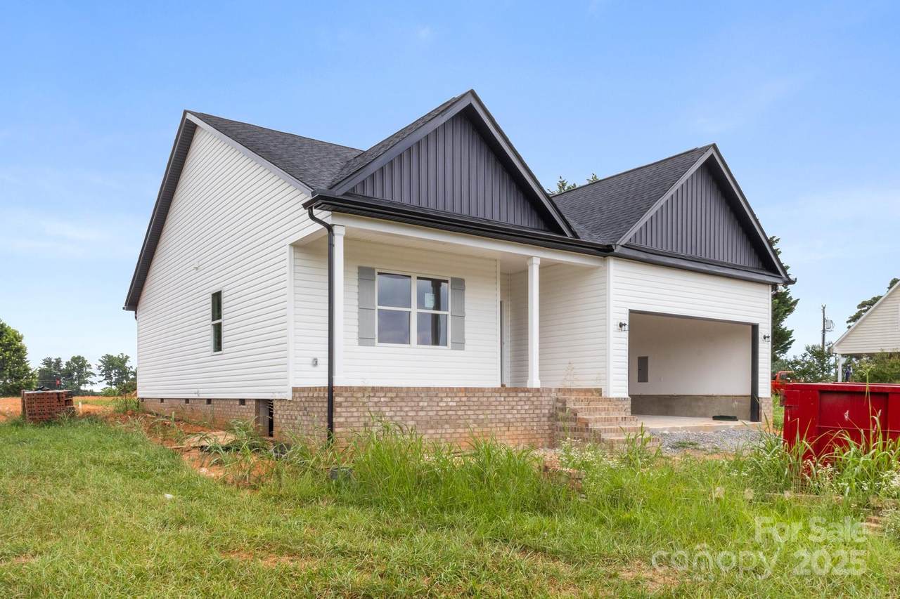 244 Little Wilkesboro Road - Photo 1