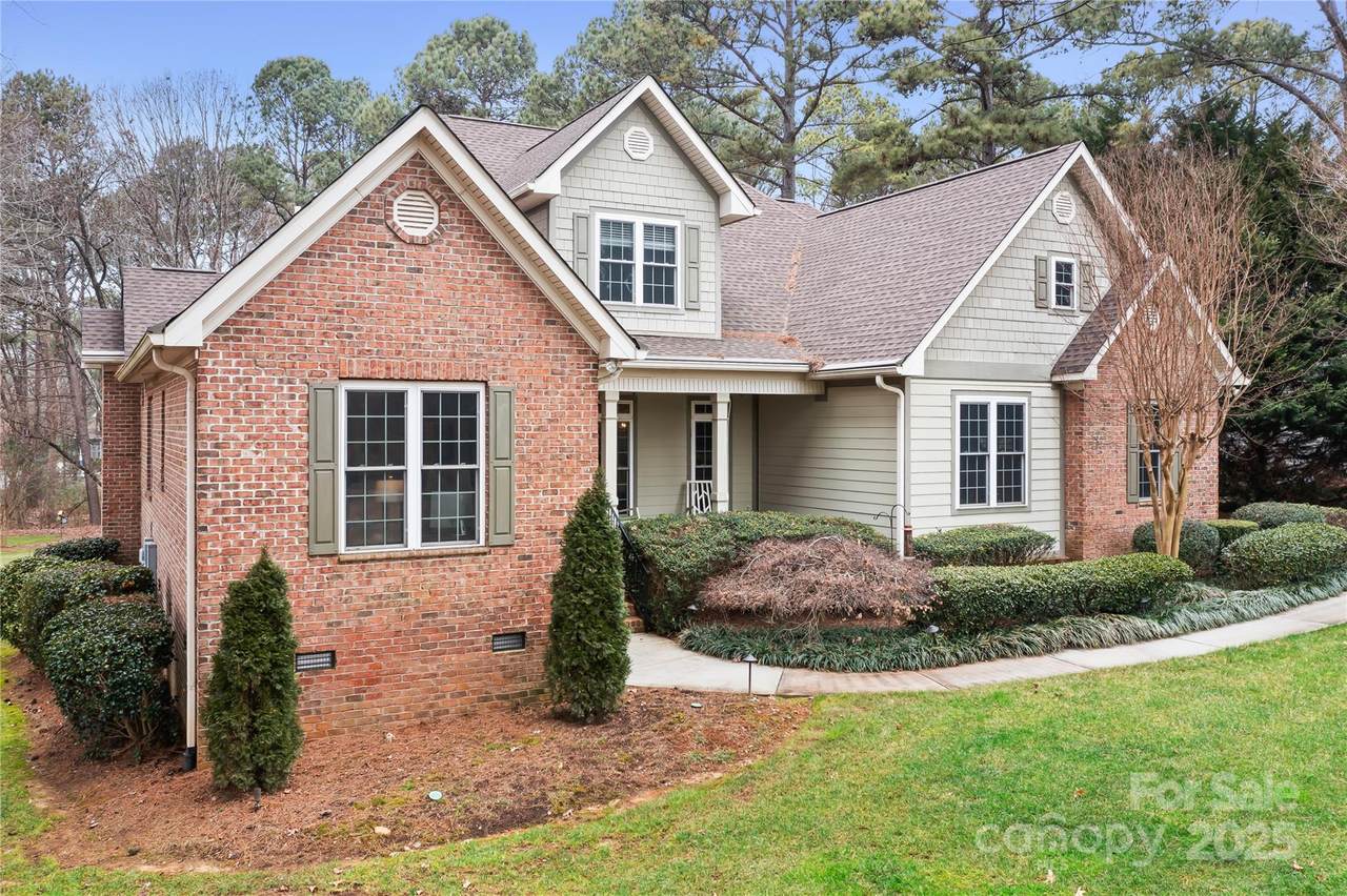 302 Mccrary Road - Photo 1