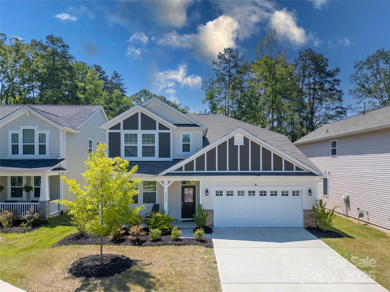 5028 Colline Court - Photo 1