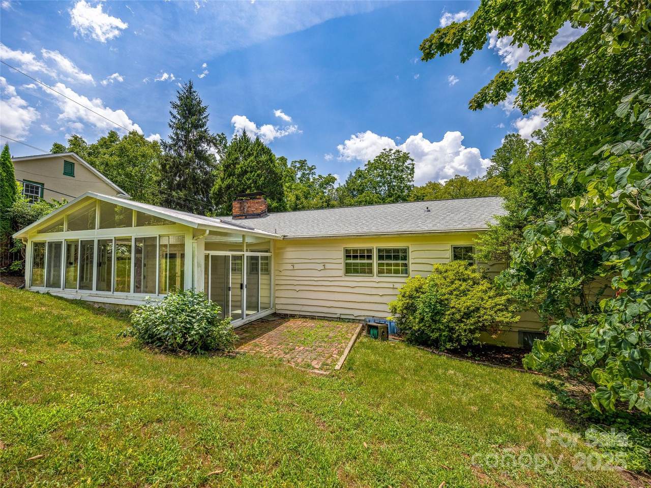 309 Country Club Road - Photo 1