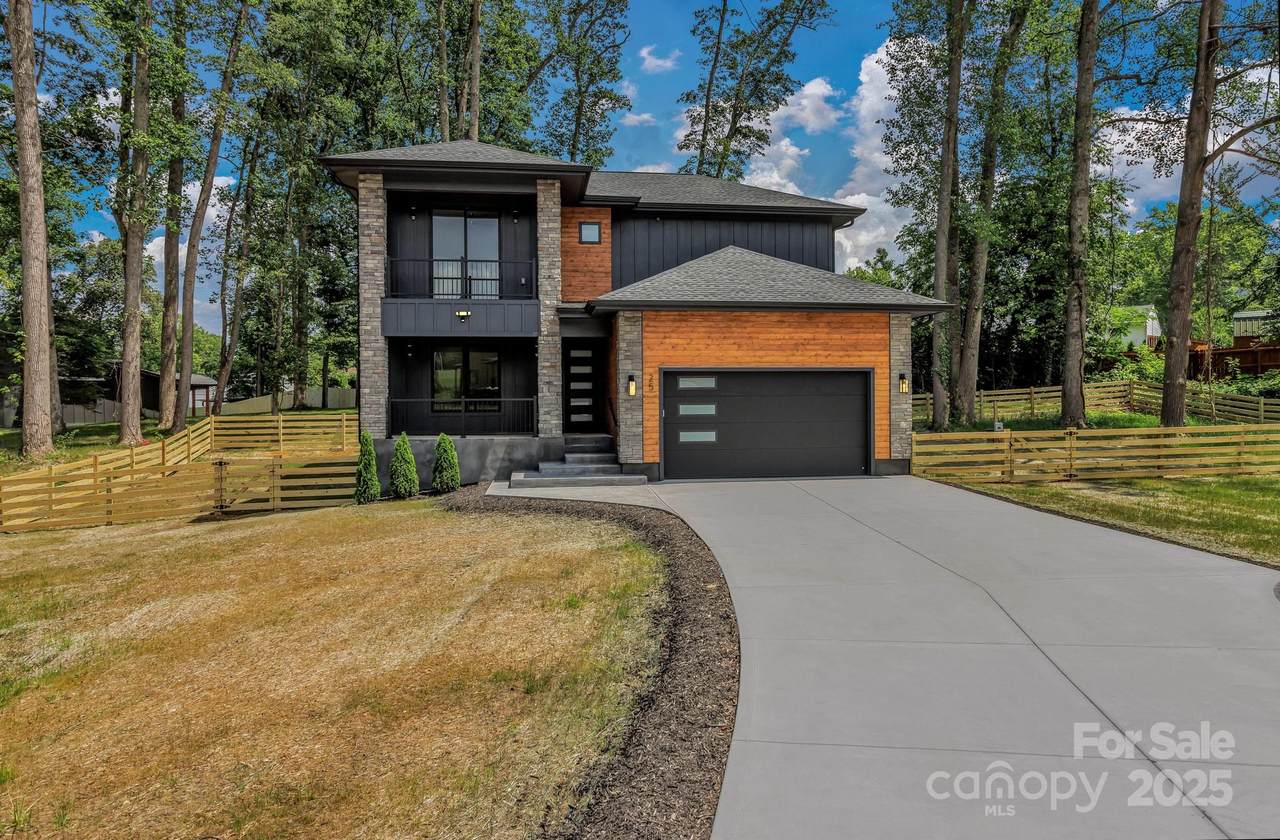 25 Scott Meadows Drive - Photo 1