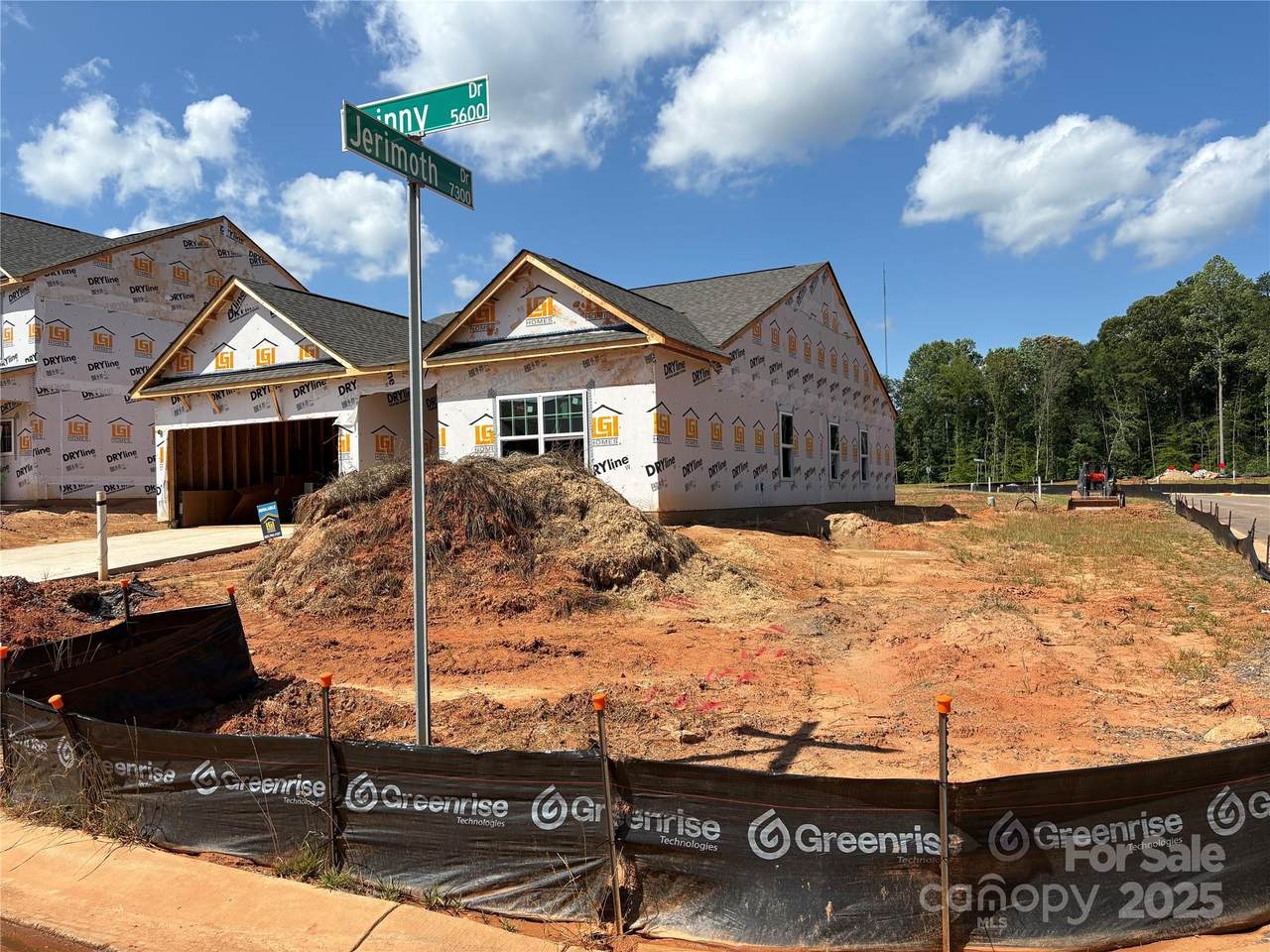 5602 Skinny Drive - Photo 1