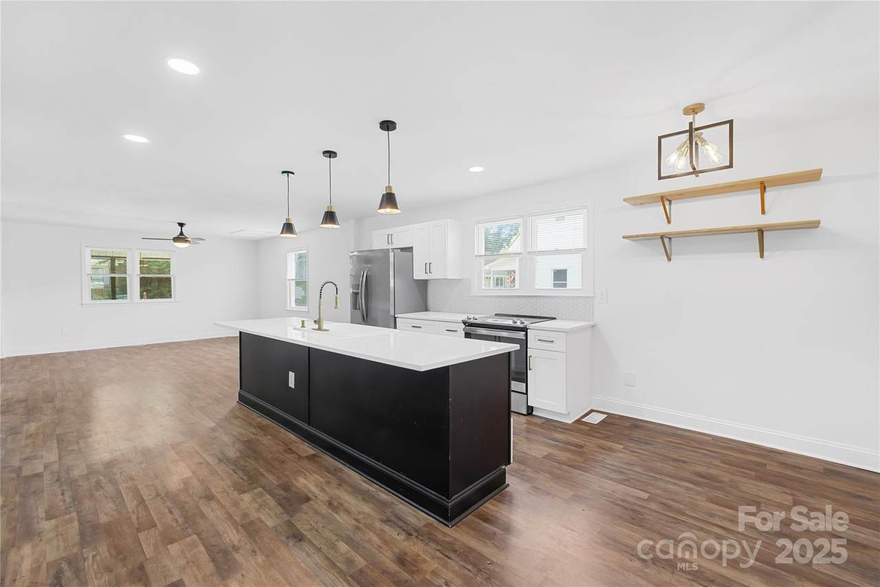 139 5th Street - Photo 1