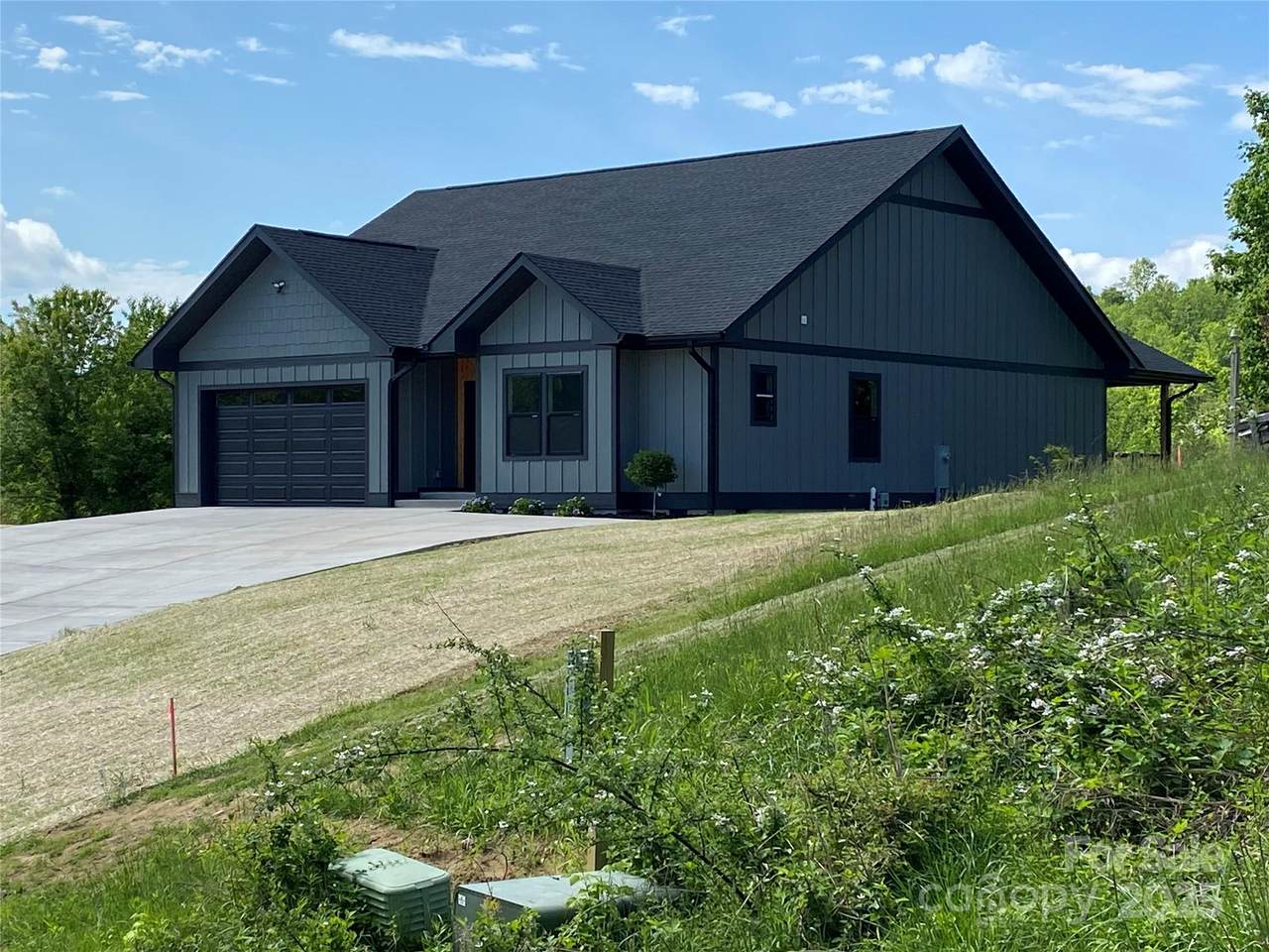15 Woodchuck Cove - Photo 1