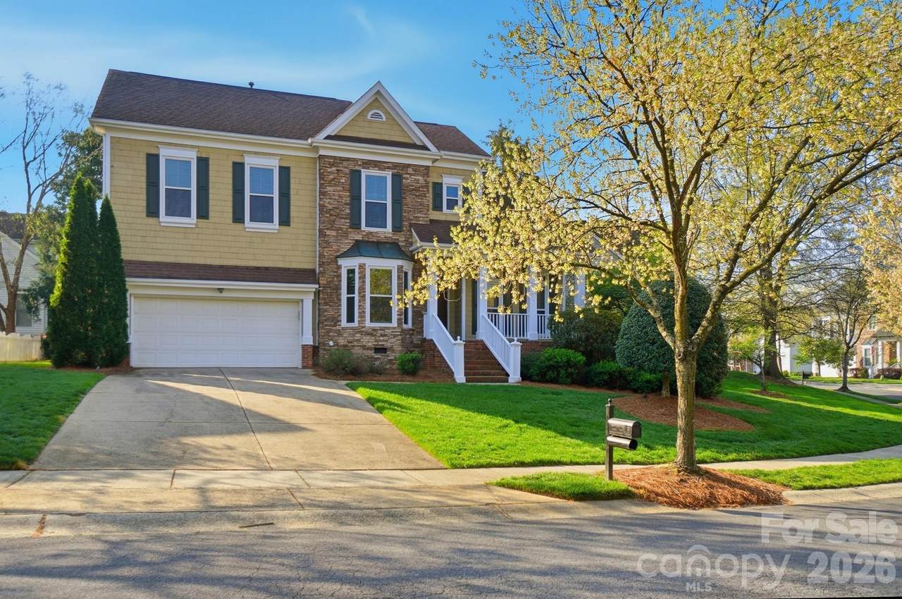 8044 Hawk Crest Court - Photo 1