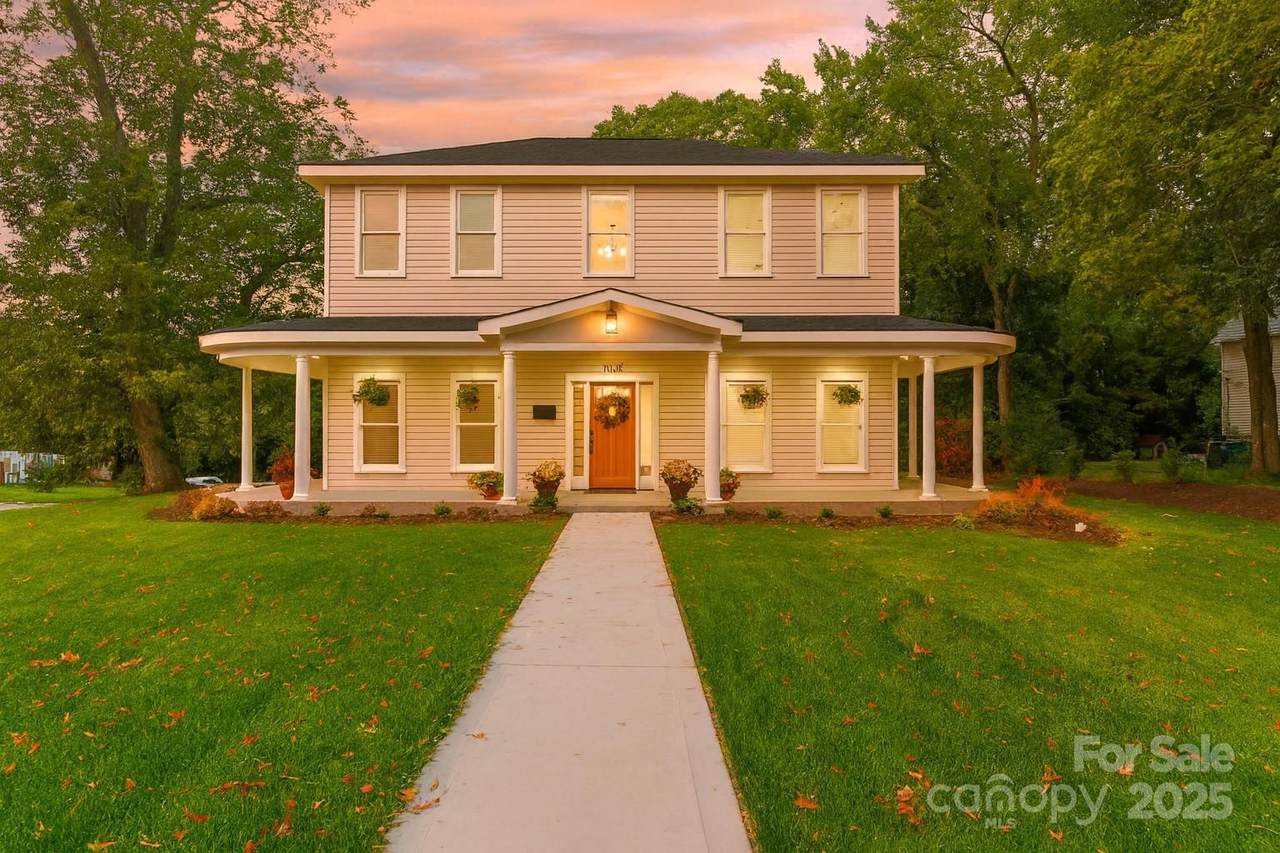 1008 Main Street - Photo 1