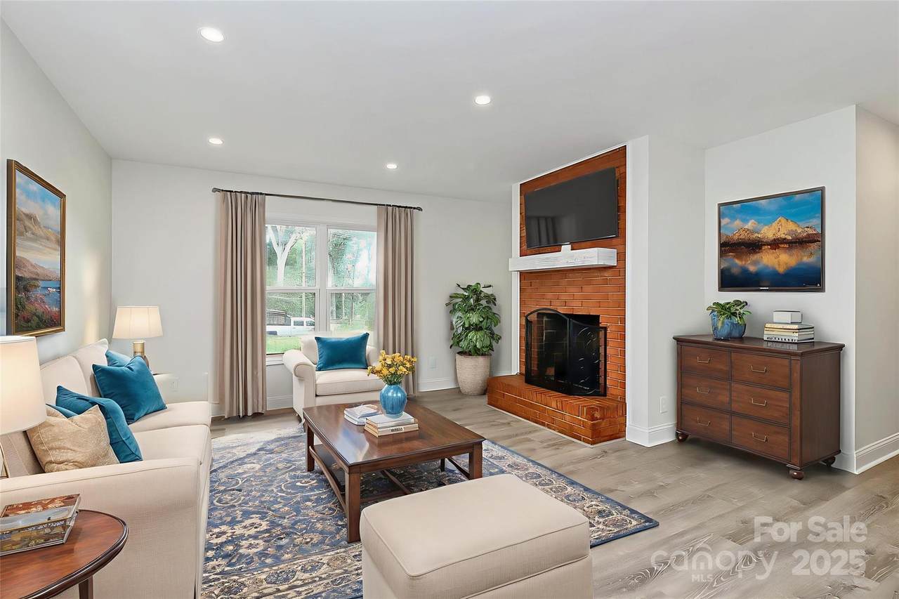 3211 Lancaster Highway - Photo 1