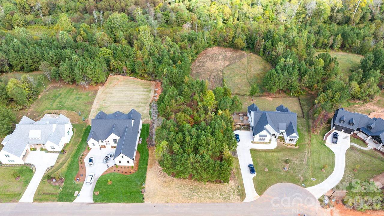 133 Addison Emory Lane - Photo 1