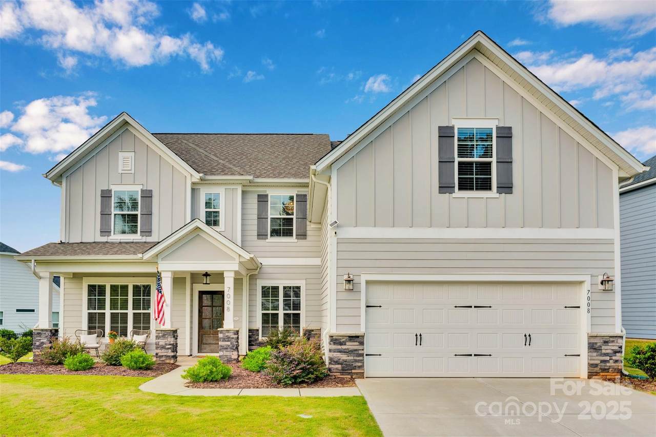 7008 Kingfisher Way - Photo 1