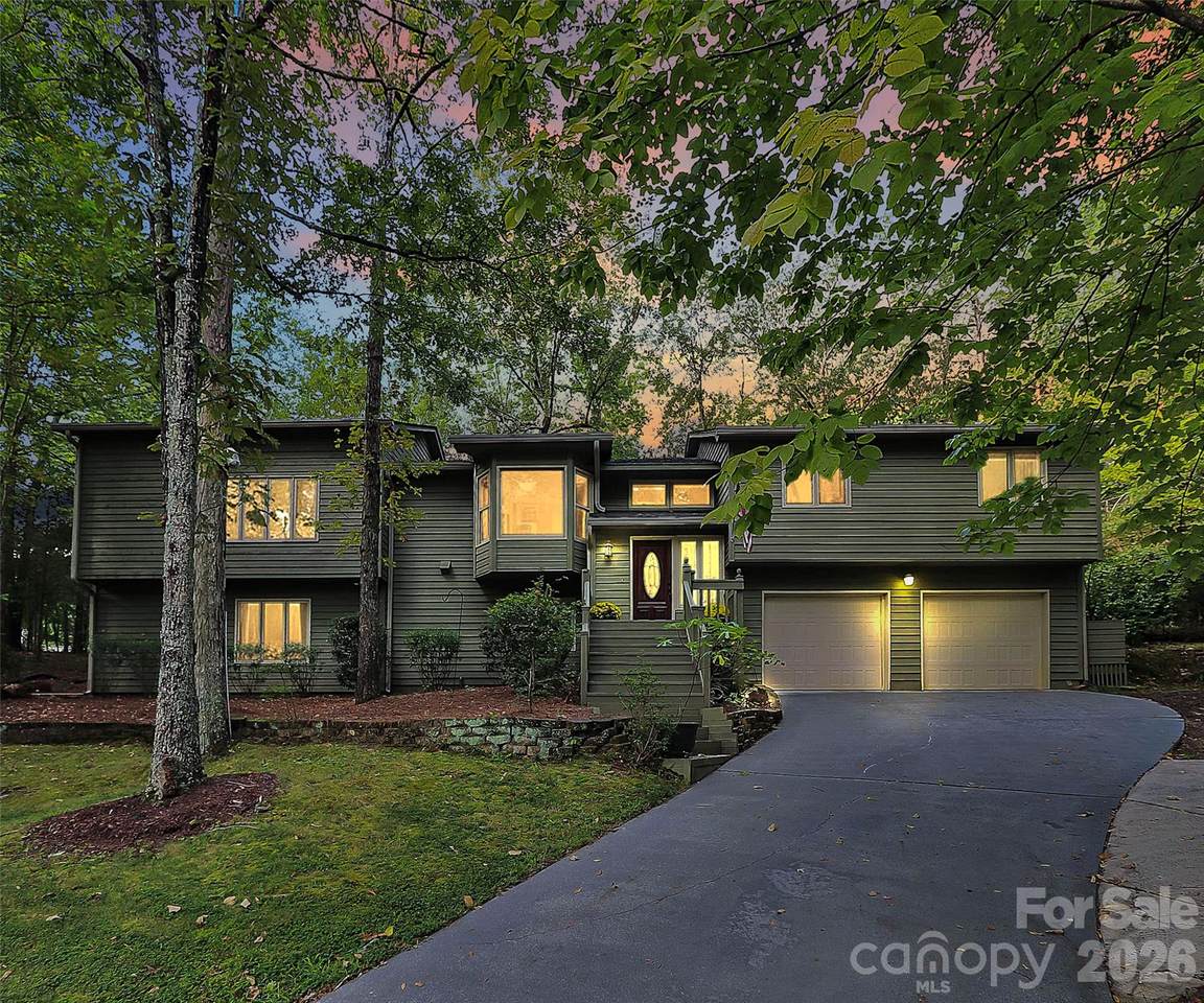 16 Woodvine Lane - Photo 1