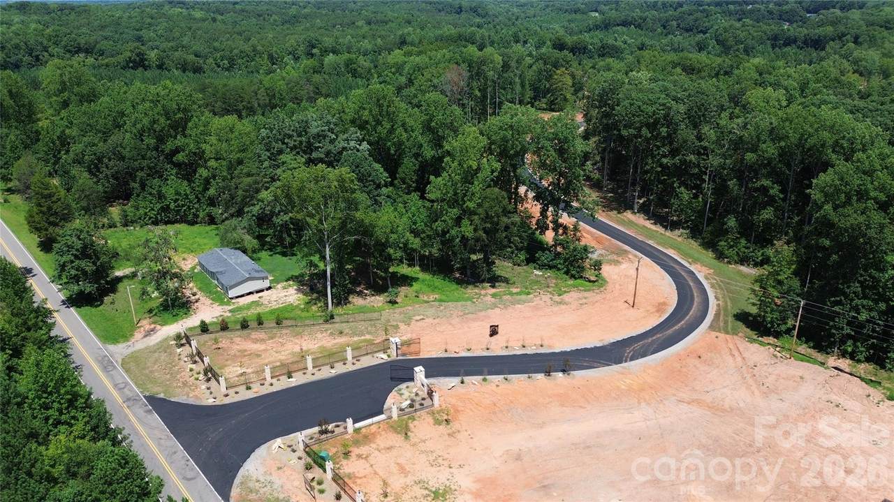 228 Fern Hill Road - Photo 1