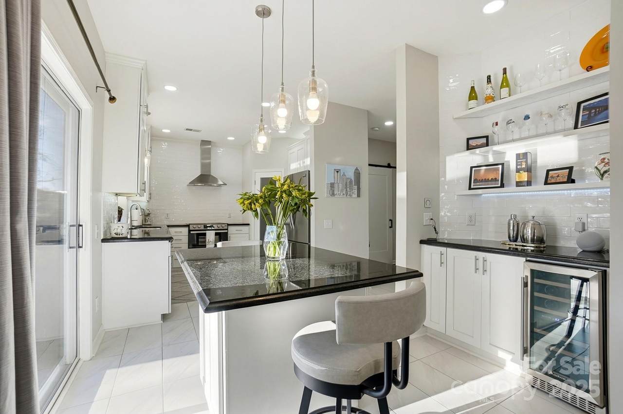 309 Braxton Drive - Photo 1