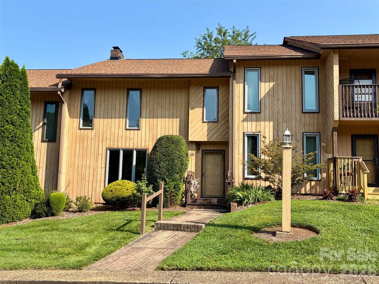 103 Pebble Creek Drive - Photo 1