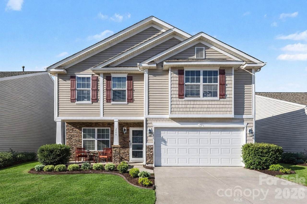 2044 Grimley Lane - Photo 1