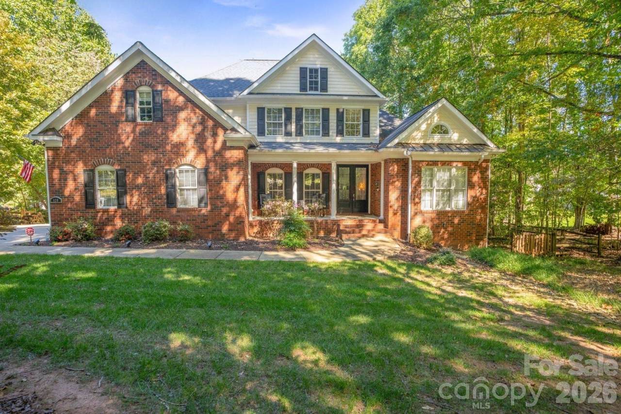 128 Archbell Point Lane - Photo 1