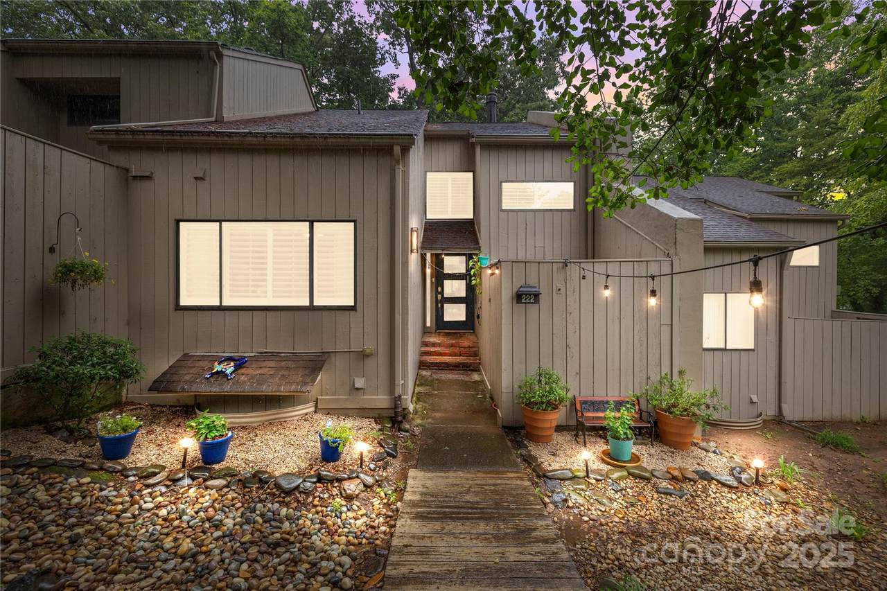 222 Riverview Terrace - Photo 1