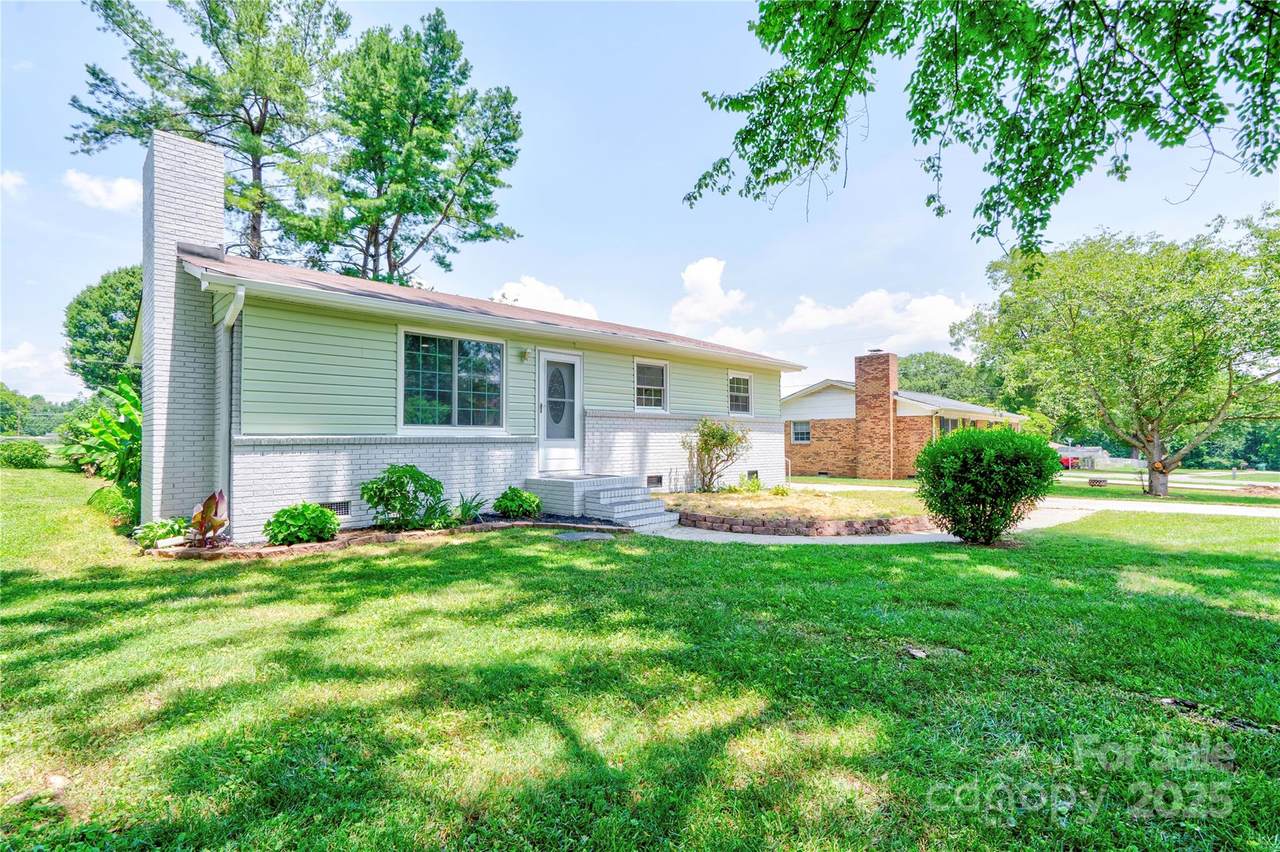 409 Tennessee Avenue - Photo 1