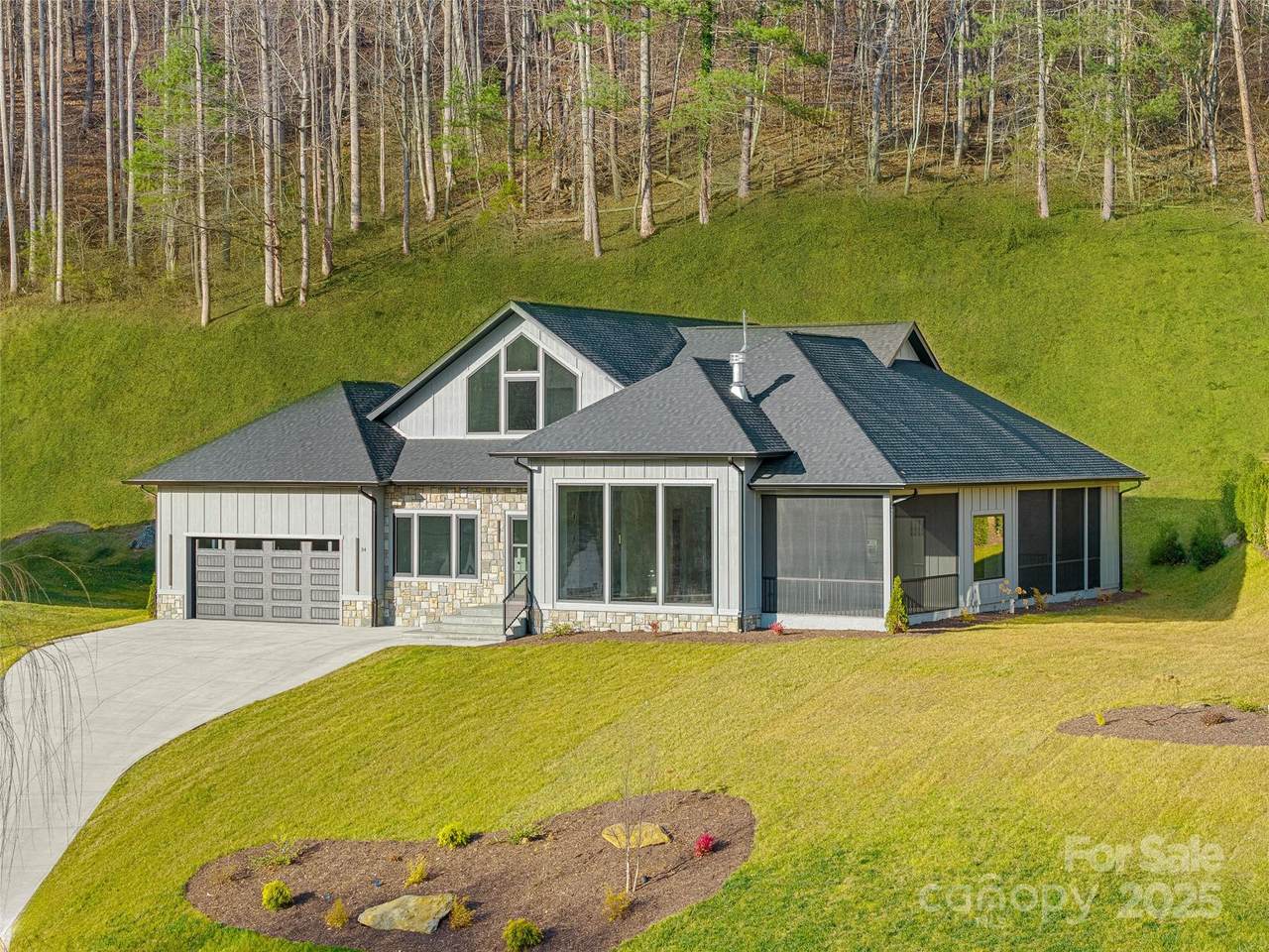 34 Bridgeway Drive - Photo 1