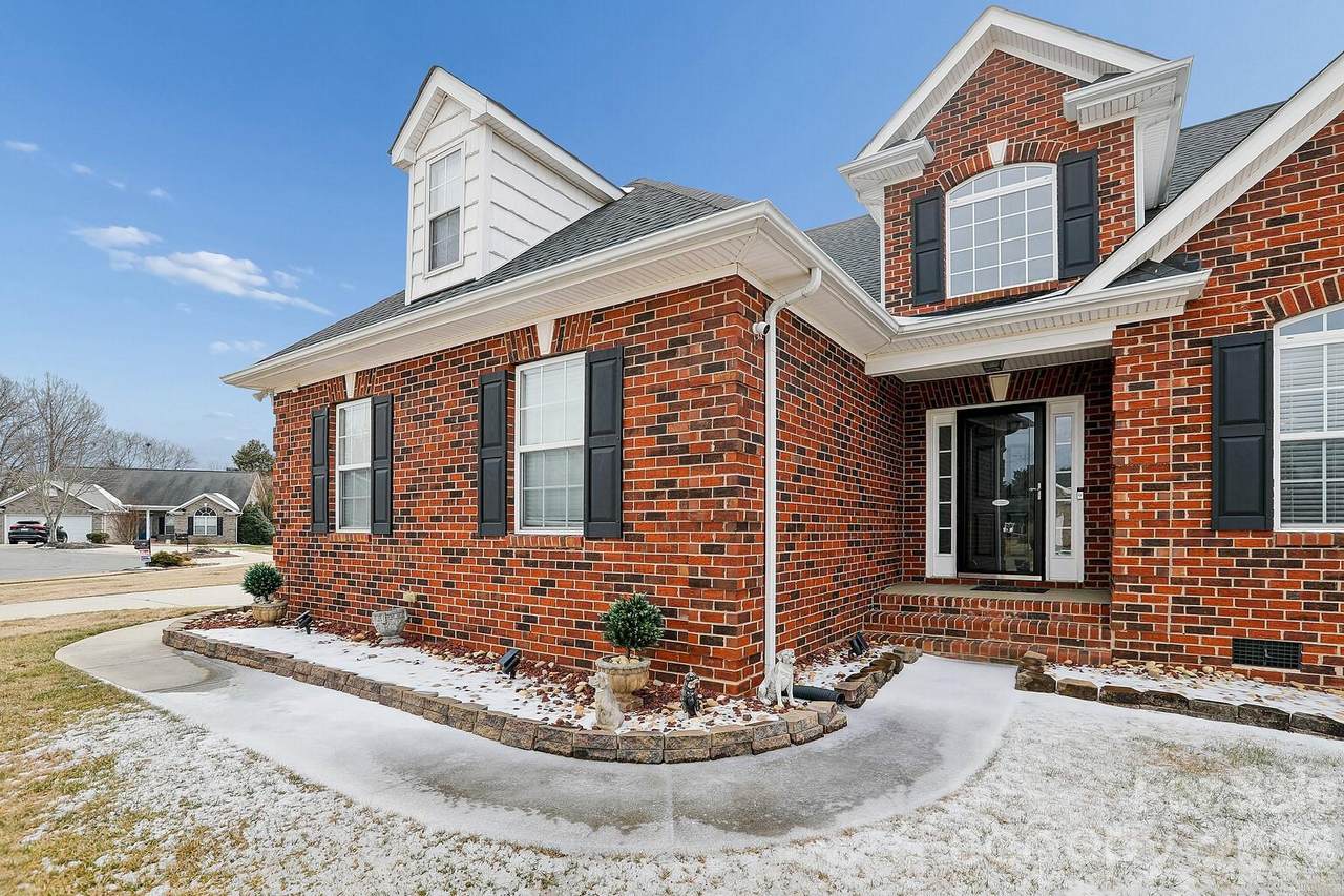 842 Treva Anne Drive - Photo 1