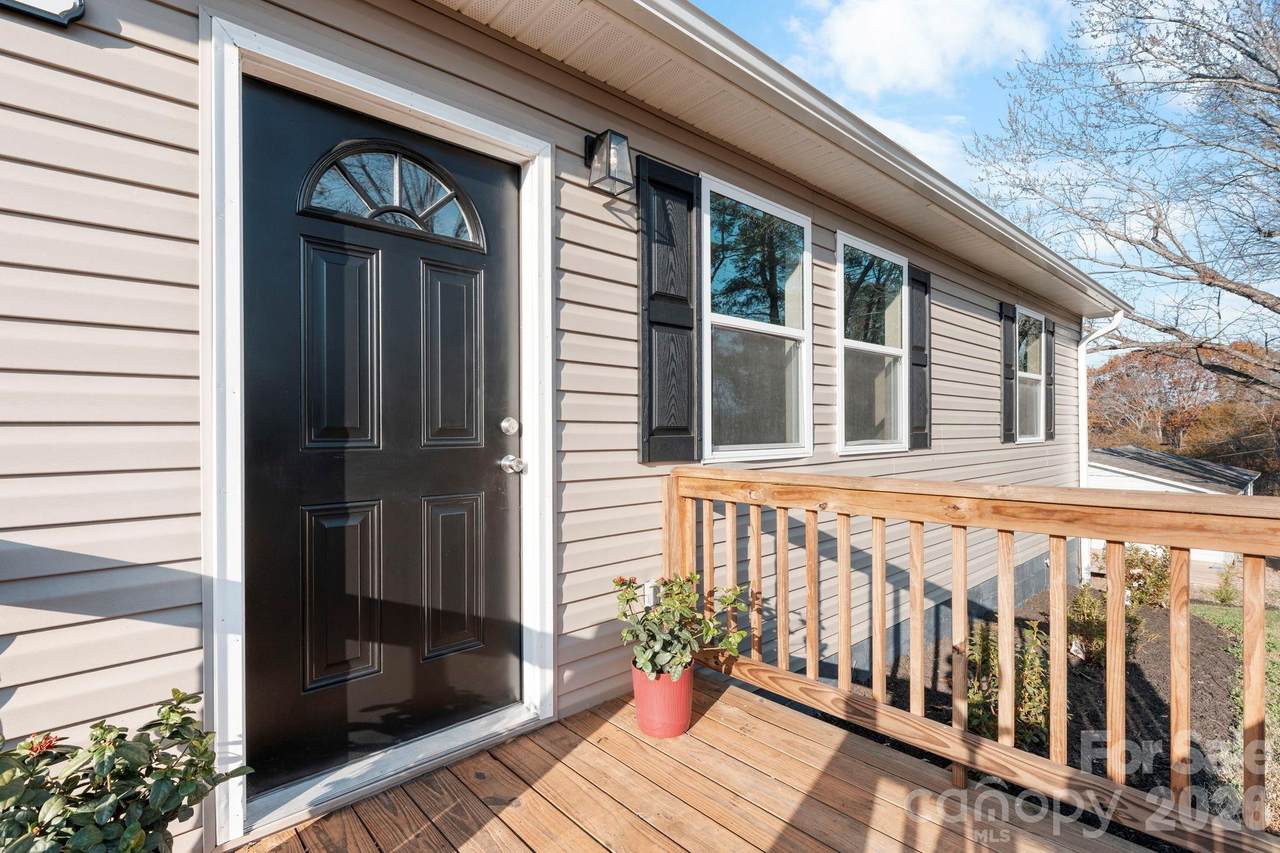 4647 16th Street Drive - Photo 1