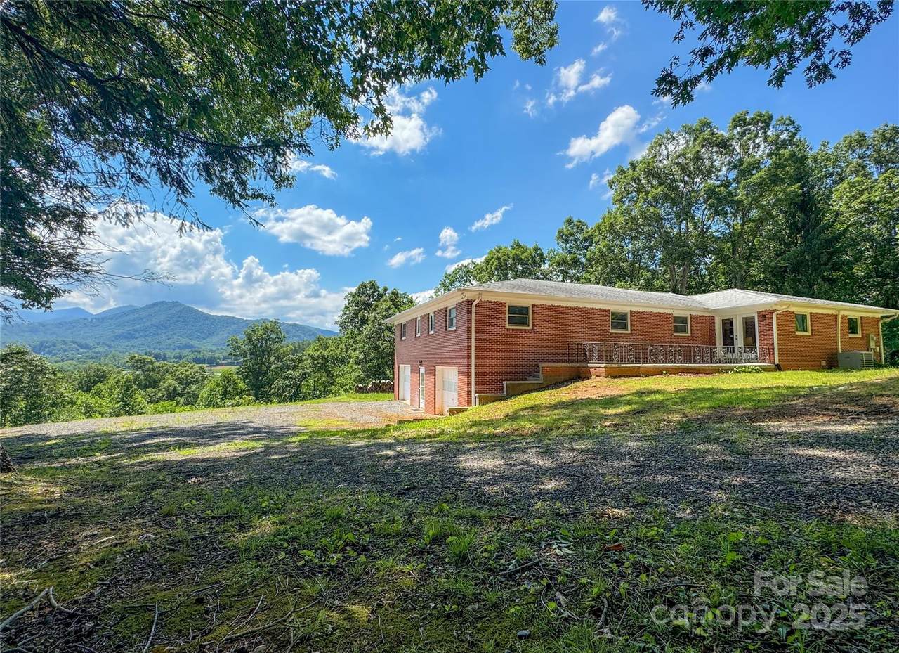 378 Monte Vista Drive - Photo 1