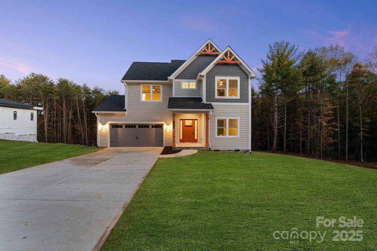 5729 Selkirk Place - Photo 1