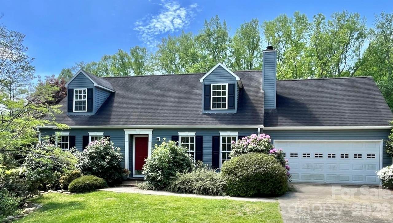67 Beechwood Drive - Photo 1