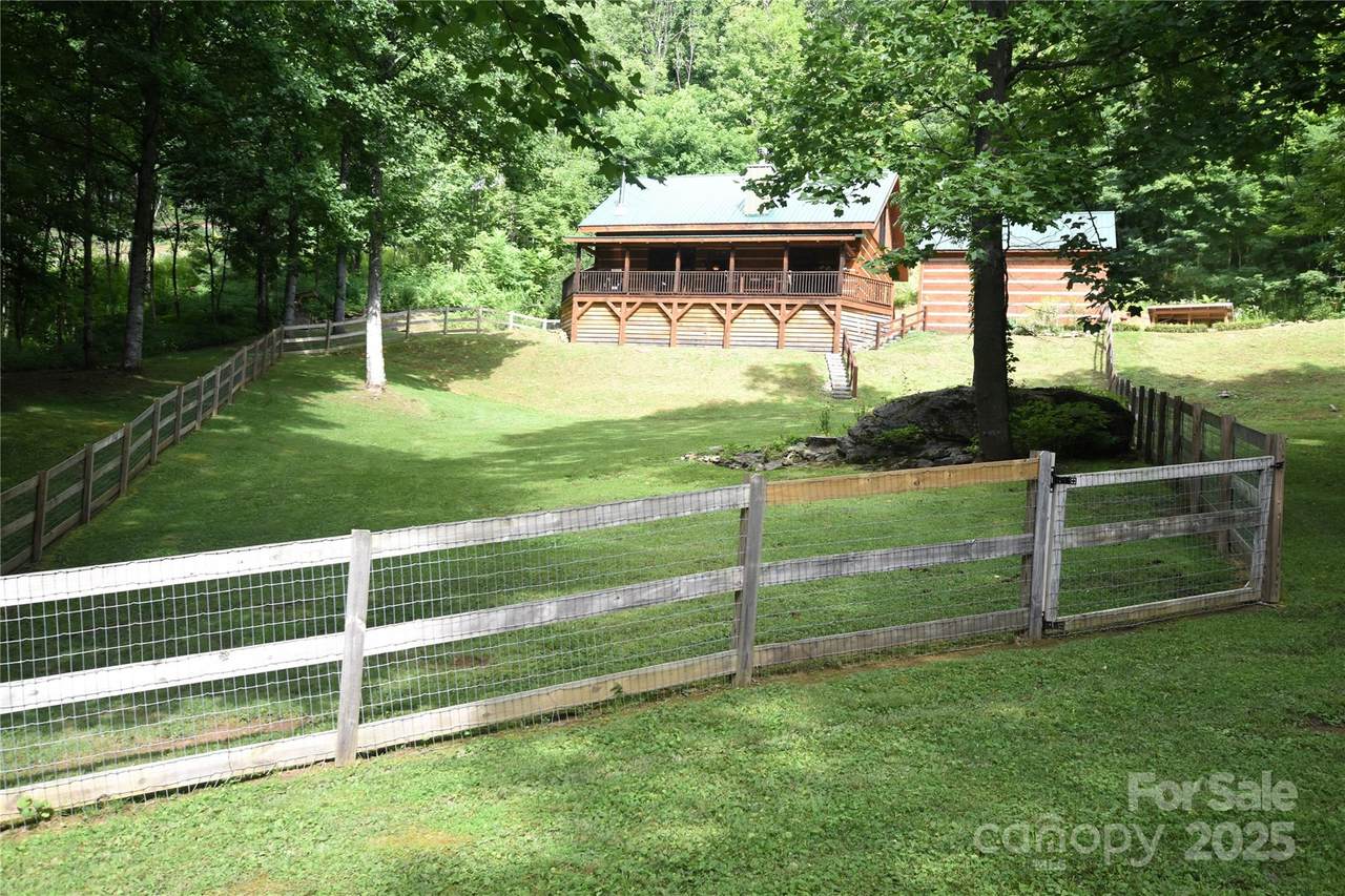 120 Spotted Fawn Lane - Photo 1