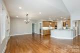 634 Hollybrook Drive - Photo 10