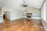 634 Hollybrook Drive - Photo 6